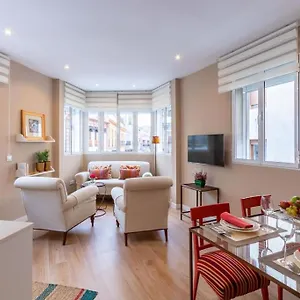 Plaza Nueva Deluxe By Valcambre Apartment